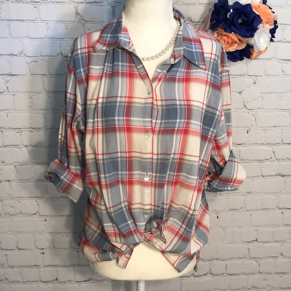 Easy Spirit Tops - 🎁3/$10🎁 Easy Spirit plaid button down top